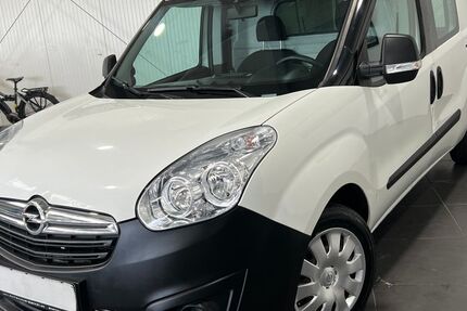 Opel Combo 111.000 km 6.995 &euro; Bretten 75015