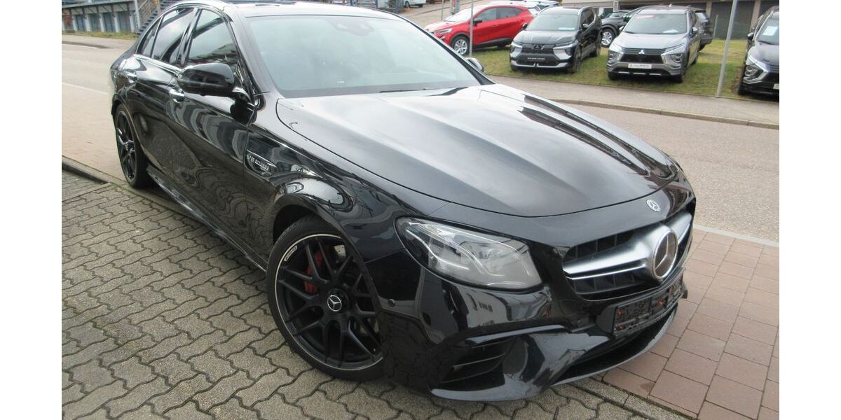 Mercedes-Benz E 63 AMG 130.600 km 57.500 &euro; Niefern-Öschelbronn 75223