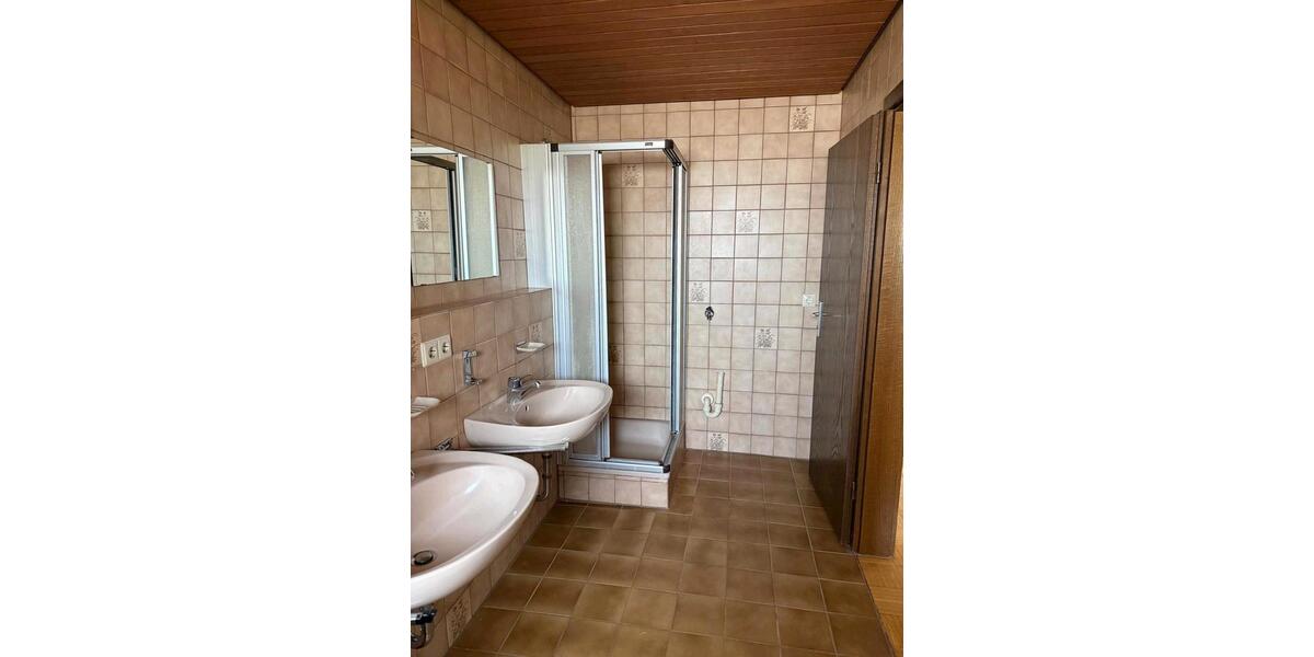 Etagenwohnung Heilbronn Horkheim - 3.5 Zimmer, 95 m&sup2;, 1.100&euro; | Angebot:26690167