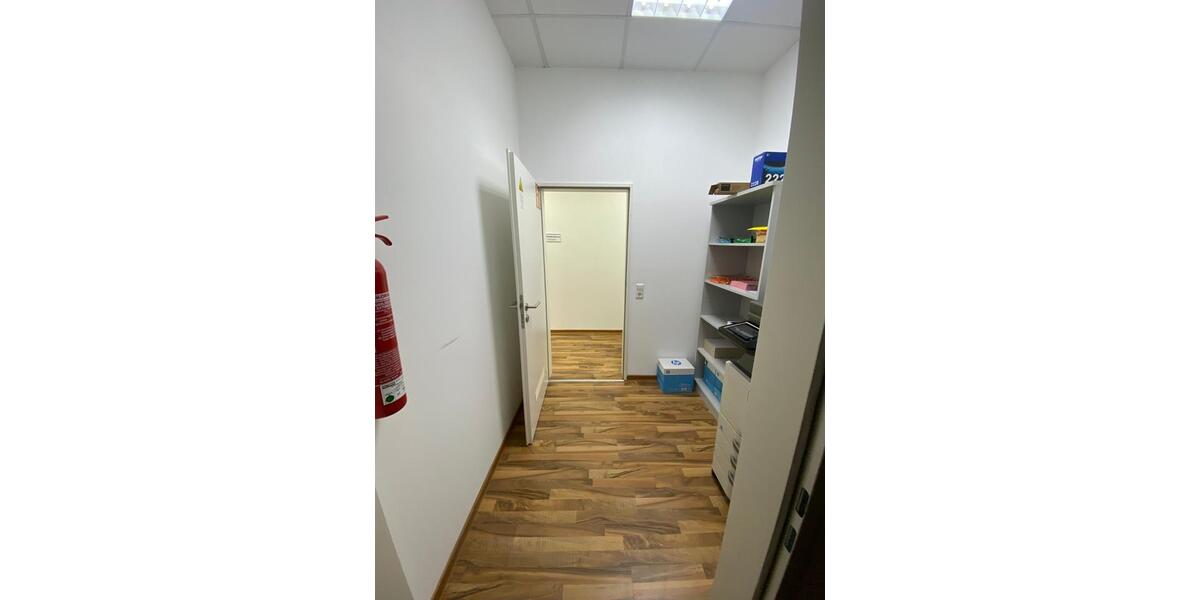 Gewerbeobjekt Ölbronn-Dürrn Dürrn - 1.735&euro; | Angebot:25943843