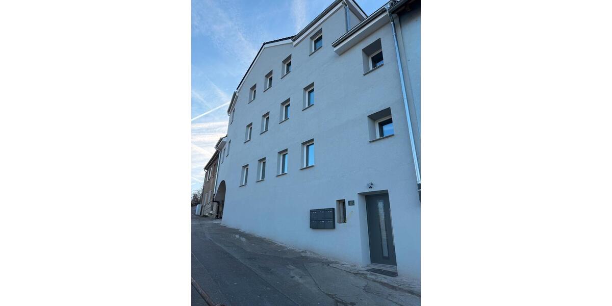 Dachgeschoßwohnung Heilbronn Frankenbach - 4 Zimmer, 75 m&sup2;, 370&euro; | Angebot:25987921