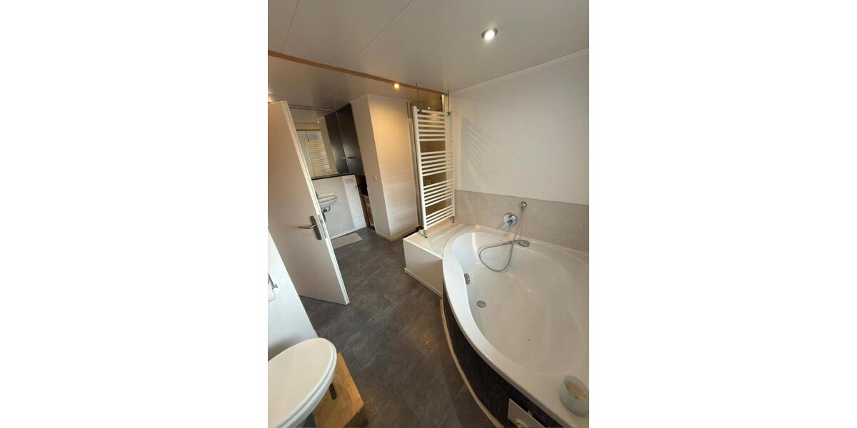 Mehrfamilienhaus, Wohnhaus Maulbronn - 9 Zimmer, 230 m&sup2;, 560.000&euro; | Angebot:24731424