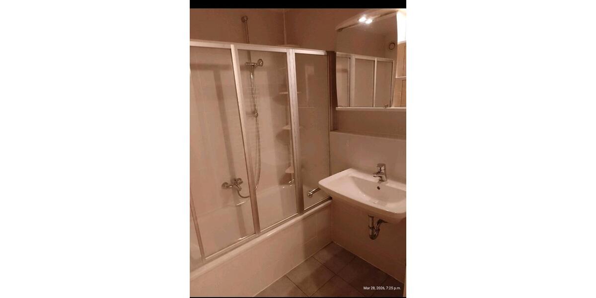 Etagenwohnung Besigheim - 3 Zimmer, 80 m&sup2;, 1.100&euro; | Angebot:25935924