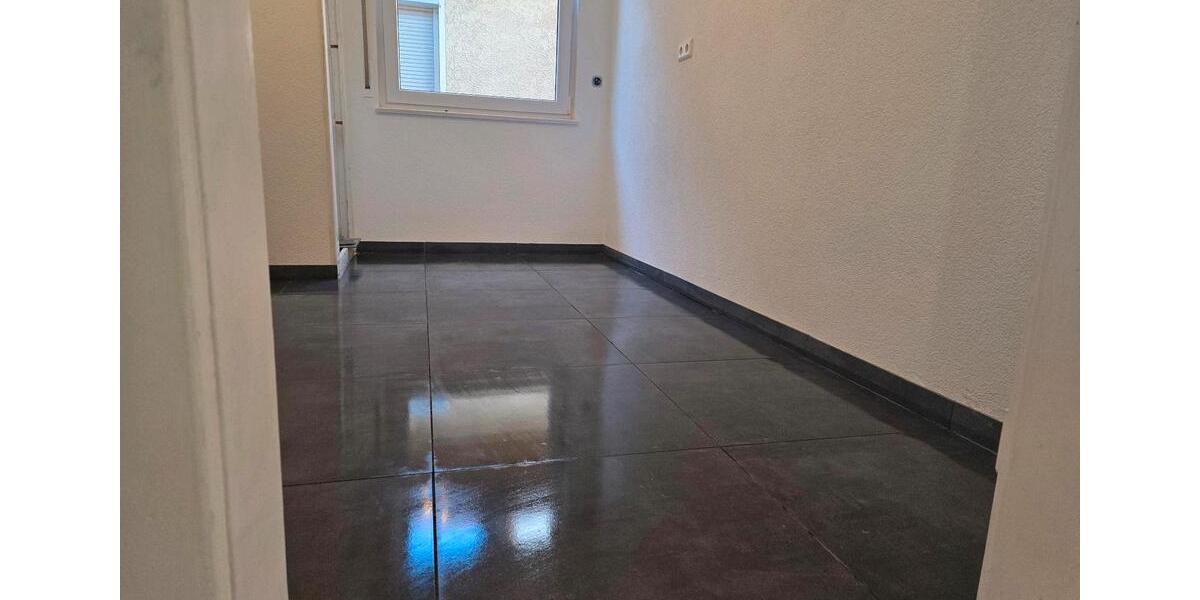 Etagenwohnung Heilbronn Kernstadt - 3 Zimmer, 100 m&sup2;, 1.150&euro; | Angebot:25408338