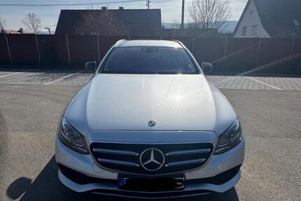 Mercedes-Benz E 220 199.854 km 20.000 &euro; Kleingartach 75031