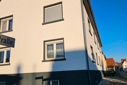 Haus Aglasterhausen - 17 Zimmer, 390 m&sup2;, 899.000&euro; | Angebot:14108460