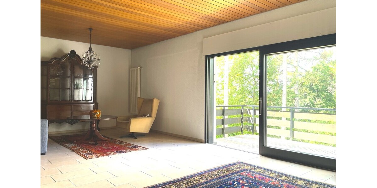 Außergewöhnlich: Architektenhaus in Aussichtslage - Zweifamilienhaus Mosbach | Angebot:26675706