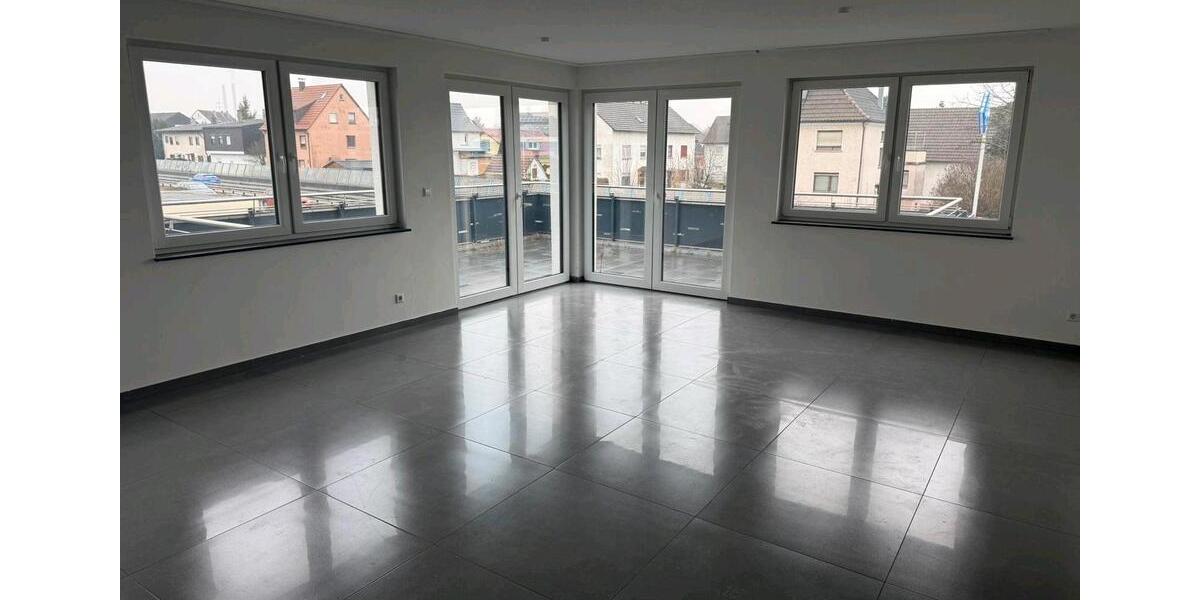 Etagenwohnung Neckarsulm - 4 Zimmer, 132 m&sup2;, 455.000&euro; | Angebot:24838461