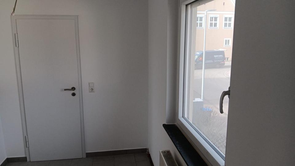 Etagenwohnung Markgröningen - 4 Zimmer, 80 m&sup2;, 980&euro; | Angebot:25087496