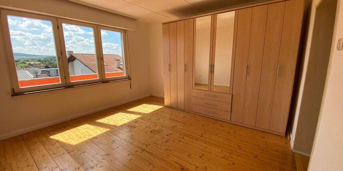 Mehrfamilienhaus, Wohnhaus Wiesloch - 7 Zimmer, 190 m&sup2;, 750.000&euro; | Angebot:25668073