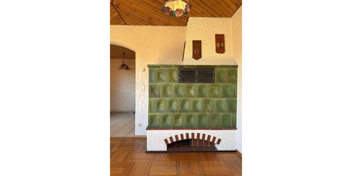 Mehrfamilienhaus, Wohnhaus Mühlacker Mühlhausen - 6 Zimmer, 148 m&sup2;, 278.500&euro; | Angebot:25695920