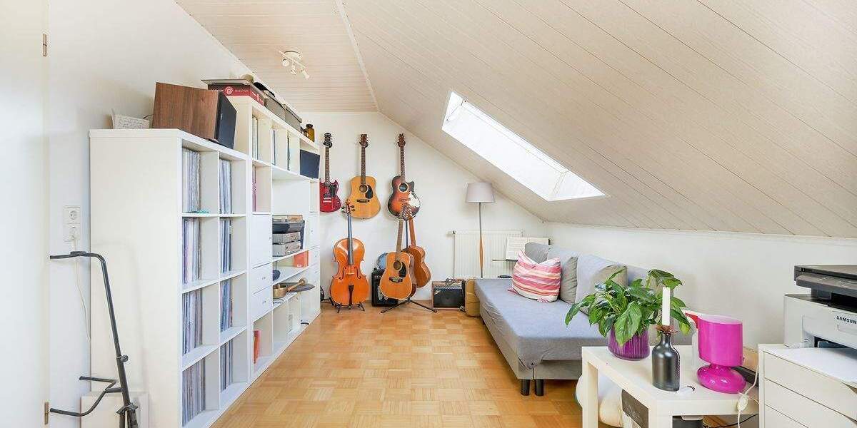 Reihenmittelhaus Bruchsal / Helmsheim Helmsheim - 6 Zimmer, 169 m&sup2;, 449.000&euro; | Angebot:25896127