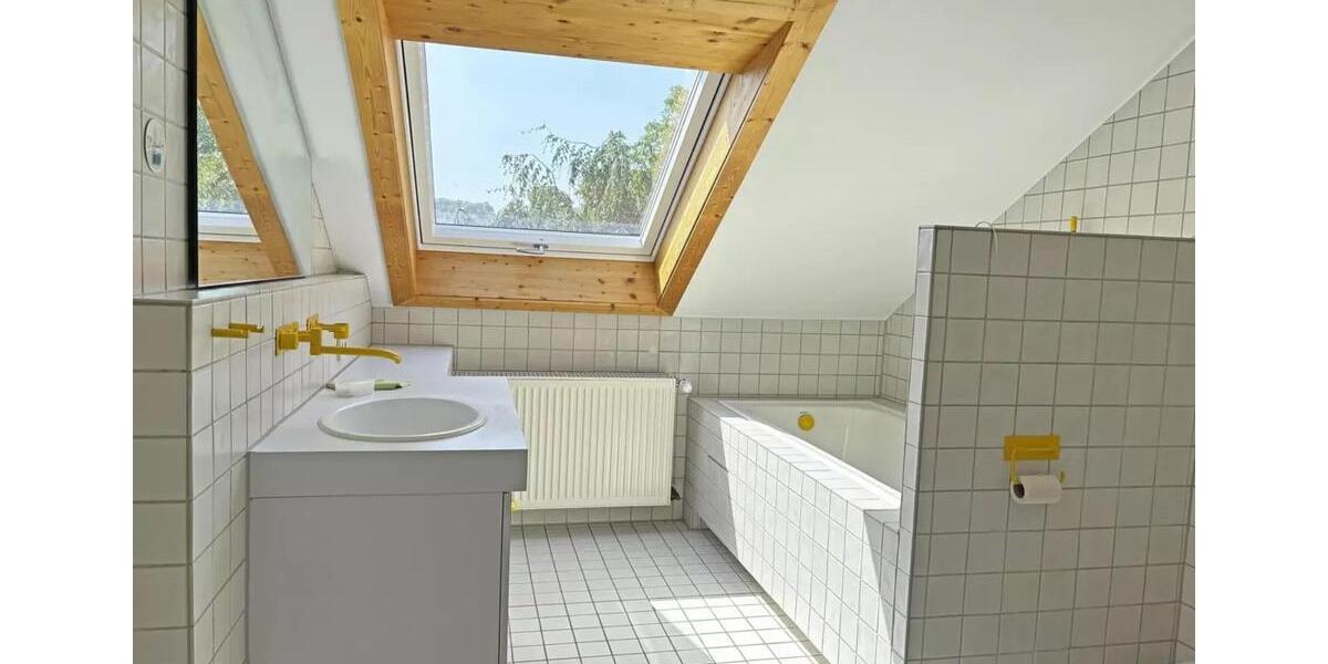 Einfamilienhaus Maulbronn - 5 Zimmer, 220 m&sup2;, 479.000&euro; | Angebot:25855546