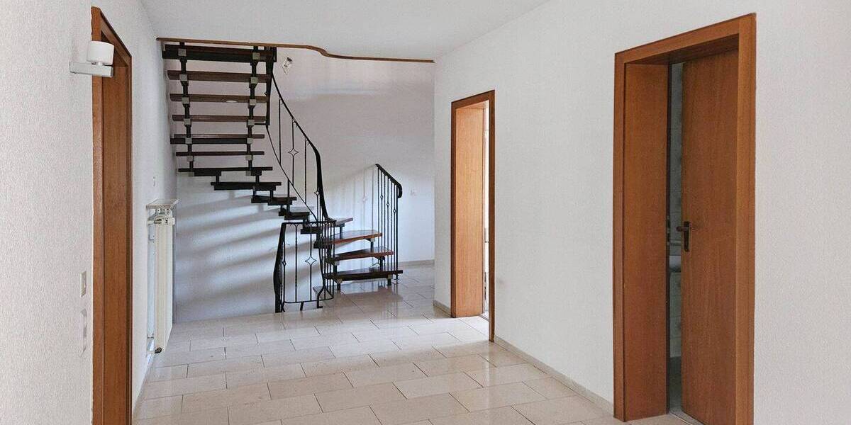 Einfamilienhaus Sandhausen - 6 Zimmer, 190 m&sup2;, 395.000&euro; | Angebot:26672872