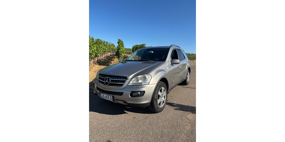 Mercedes-Benz ML 320 225.000 km 4.500 &euro; Ilsfeld 74360