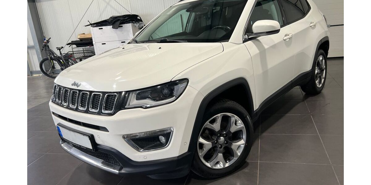 Jeep Compass 197.000 km 11.995 &euro; Bretten 75015