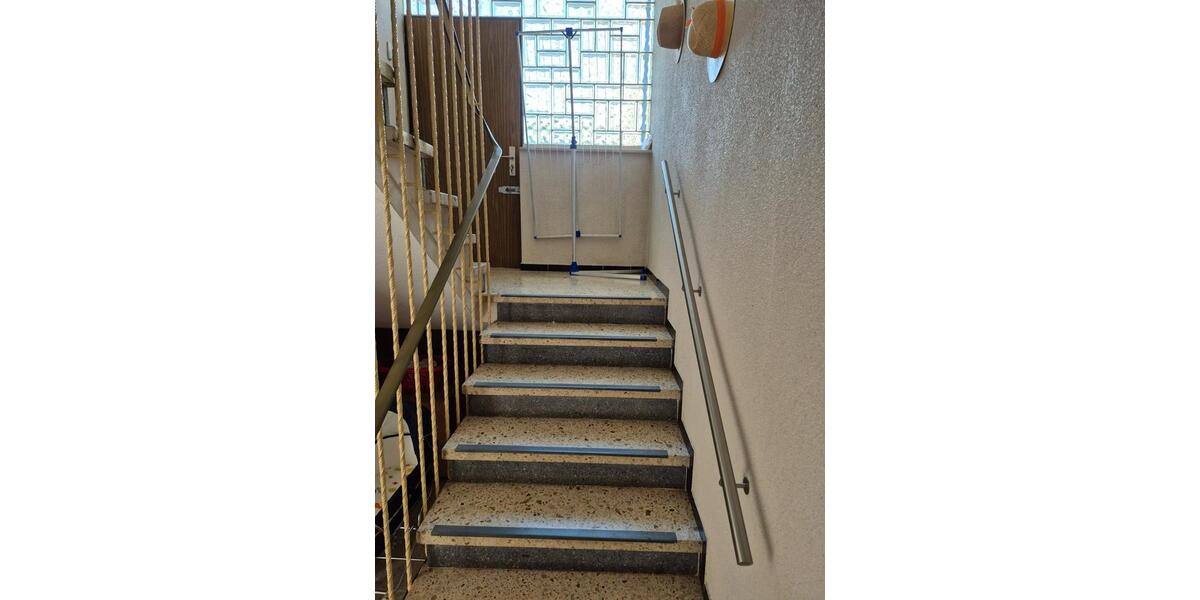 Mehrfamilienhaus, Wohnhaus Sternenfels - 8 Zimmer, 250 m&sup2;, 629.000&euro; | Angebot:25612292