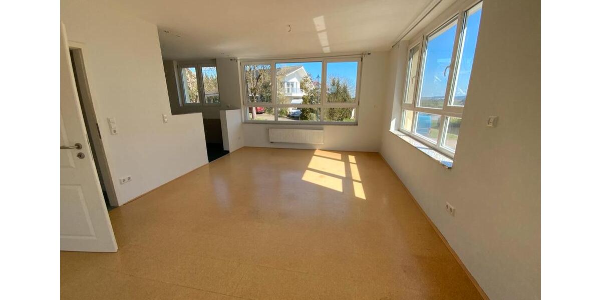 Hochparterre Reichartshausen - 3 Zimmer, 89 m&sup2;, 195.000&euro; | Angebot:26007869