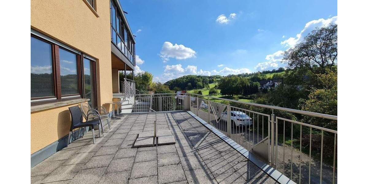 Einfamilienhaus Gundelsheim Tiefenbach - 7 Zimmer, 200 m&sup2;, 479.000&euro; | Angebot:25744935