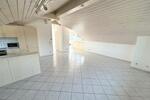 Dachgeschoßwohnung Oberriexingen - 3 Zimmer, 76 m&sup2;, 912&euro; | Angebot:25936829