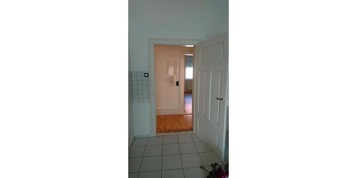 Etagenwohnung Bruchsal - 3 Zimmer, 80 m&sup2;, 800&euro; | Angebot:25634571