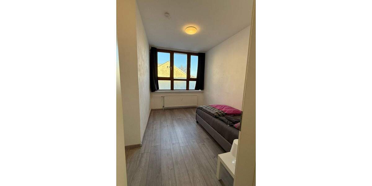 Etagenwohnung Niefern-Öschelbronn Niefern - 5 Zimmer, 130 m&sup2;, 299.000&euro; | Angebot:25780877