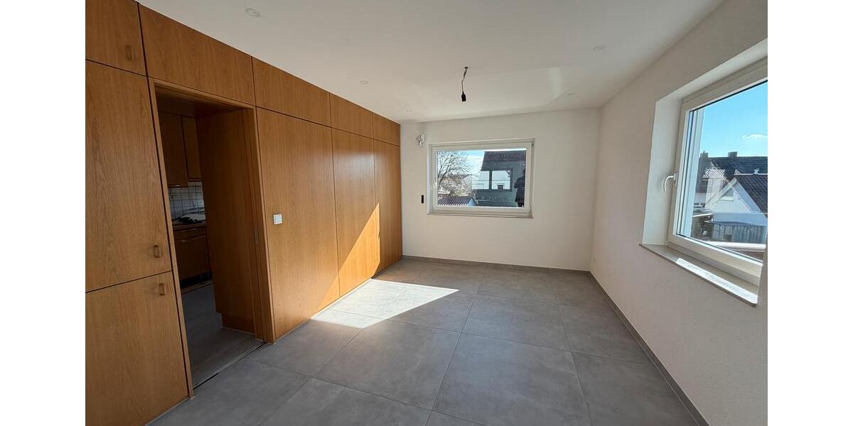 Etagenwohnung Neckarsulm - 3 Zimmer, 100 m&sup2;, 1.450&euro; | Angebot:25973942