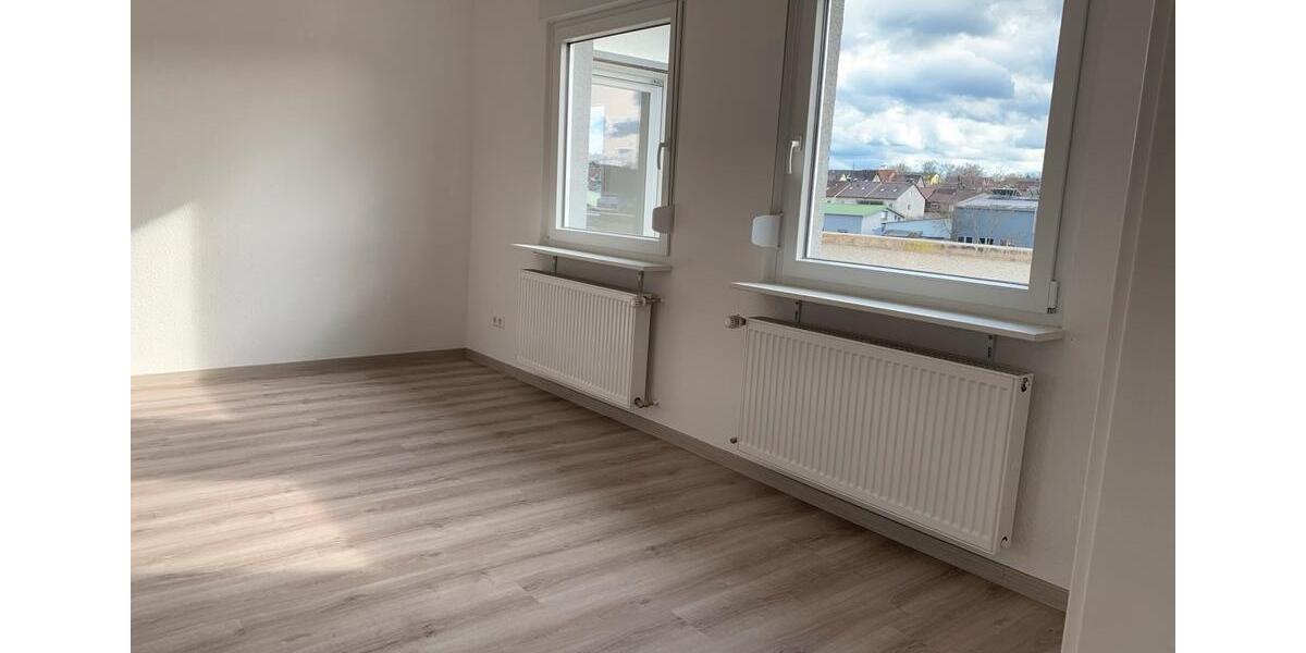 Etagenwohnung Niefern-Öschelbronn Öschelbronn - 4 Zimmer, 109 m&sup2;, 1.100&euro; | Angebot:25908015