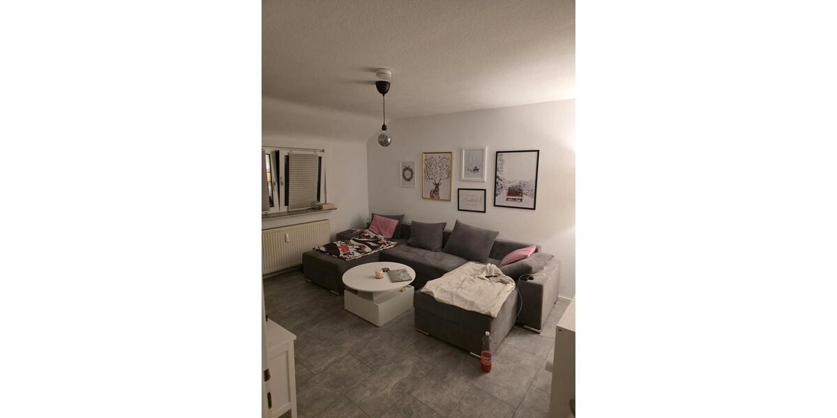 Dachgeschoßwohnung Weingarten (Baden) - 4 Zimmer, 85 m&sup2;, 990&euro; | Angebot:26566590