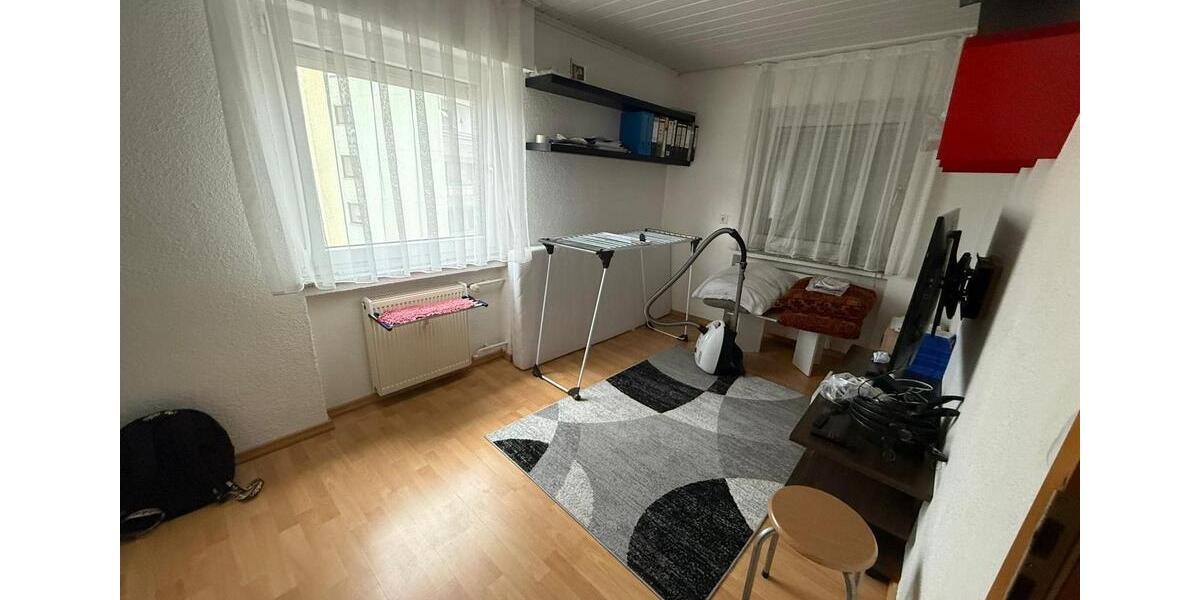 Etagenwohnung Heilbronn Kernstadt - 3 Zimmer, 75 m&sup2;, 1.000&euro; | Angebot:25957096