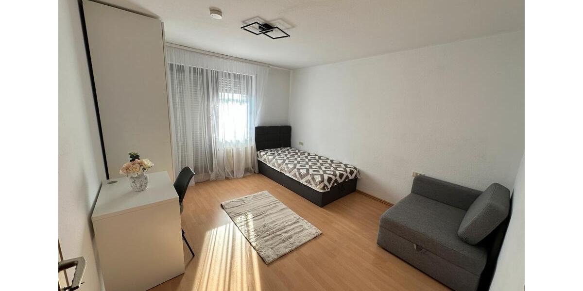 Erdgeschoßwohnung Heilbronn Böckingen - 1 Zimmer, 22 m&sup2;, 670&euro; | Angebot:25382941