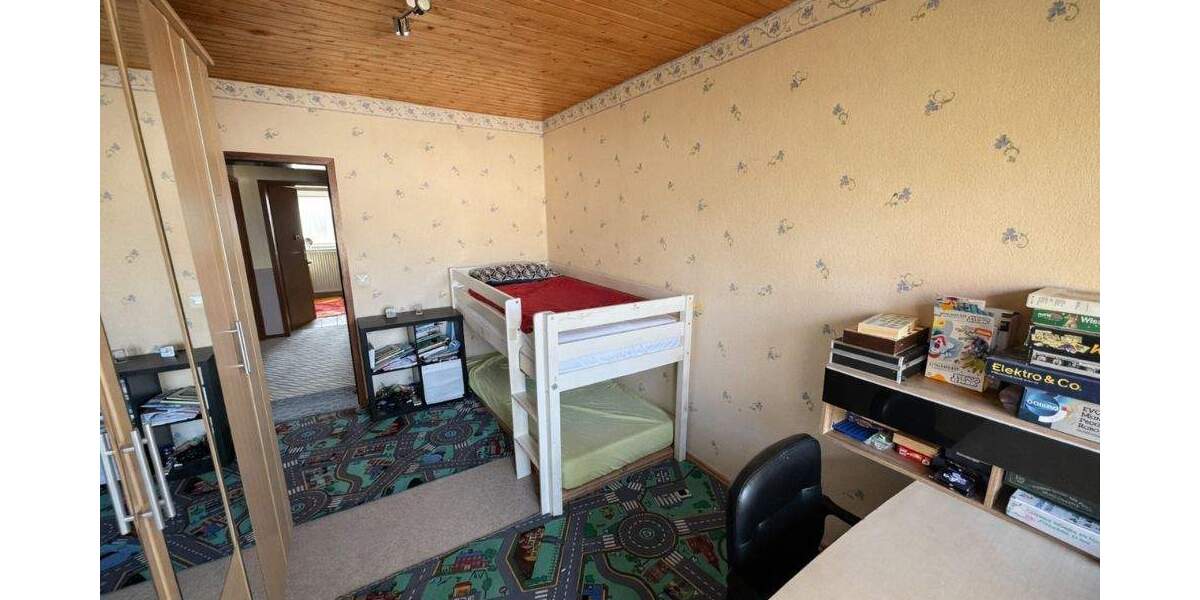 Reihenendhaus Sinsheim - 4 Zimmer, 110 m&sup2;, 349.000&euro; | Angebot:25693255