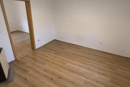 Wohnung Niefern-Öschelbronn Öschelbronn - 3 Zimmer, 55 m&sup2;, 790&euro; | Angebot:25102710