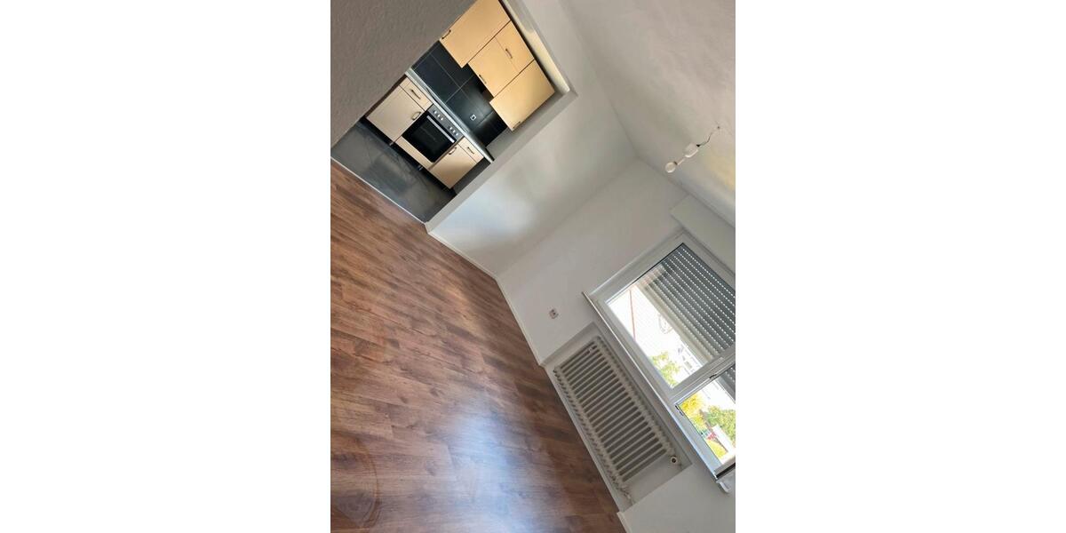Etagenwohnung Gemmrigheim - 3 Zimmer, 93 m&sup2;, 1.100&euro; | Angebot:25561232