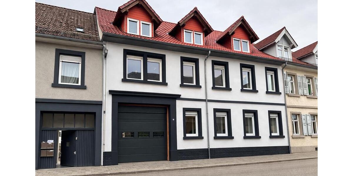 Mehrfamilienhaus, Wohnhaus Bretten - 9 Zimmer, 250 m&sup2;, 895.000&euro; | Angebot:26610987
