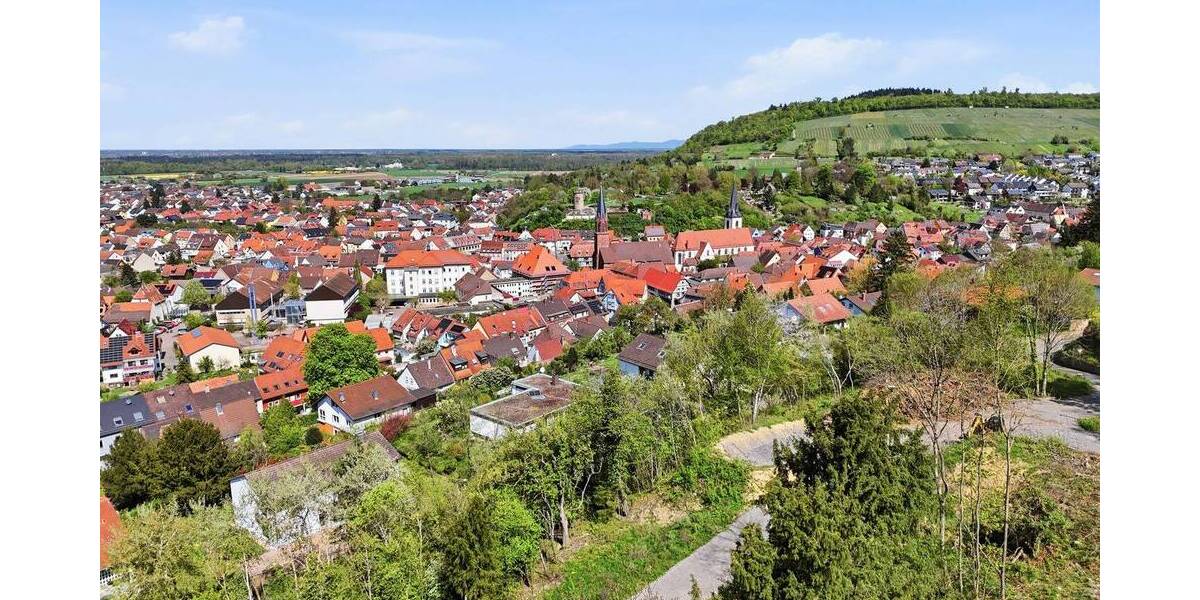 Einfamilienhaus Weingarten - 8 Zimmer, 198 m&sup2;, 989.000&euro; | Angebot:26273933