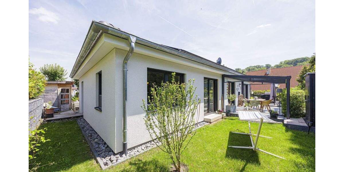 Bungalow Cleebronn - 3 Zimmer, 107 m&sup2;, 599.000&euro; | Angebot:25742391