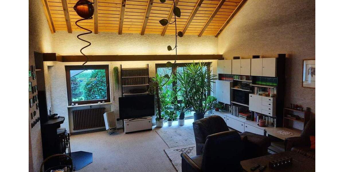 Einfamilienhaus Bretten Gölshausen - 7 Zimmer, 216 m&sup2;, 695.000&euro; | Angebot:25776304