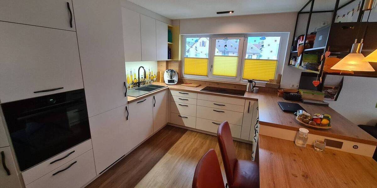 Etagenwohnung Sersheim - 3 Zimmer, 77 m&sup2;, 399.000&euro; | Angebot:25939098