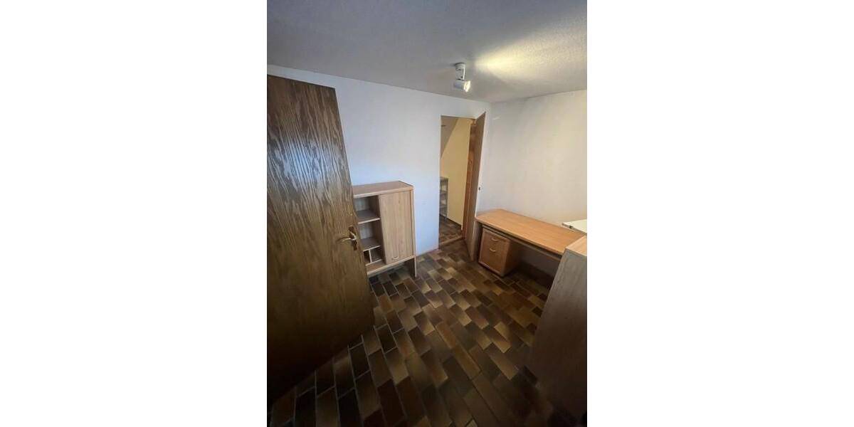 Etagenwohnung Sinsheim - 4 Zimmer, 91 m&sup2;, 295.000&euro; | Angebot:25684675