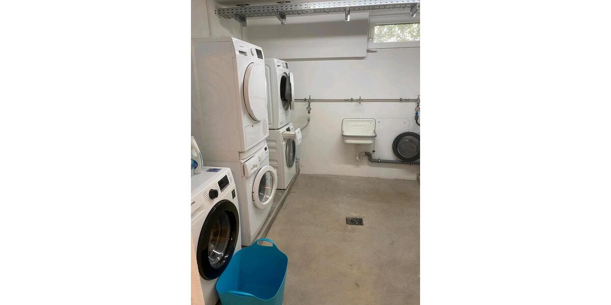 Mehrfamilienhaus, Wohnhaus Karlsdorf-Neuthard Neuthard - 15.5 Zimmer, 651 m&sup2;, 12.345&euro; | Angebot:25937019