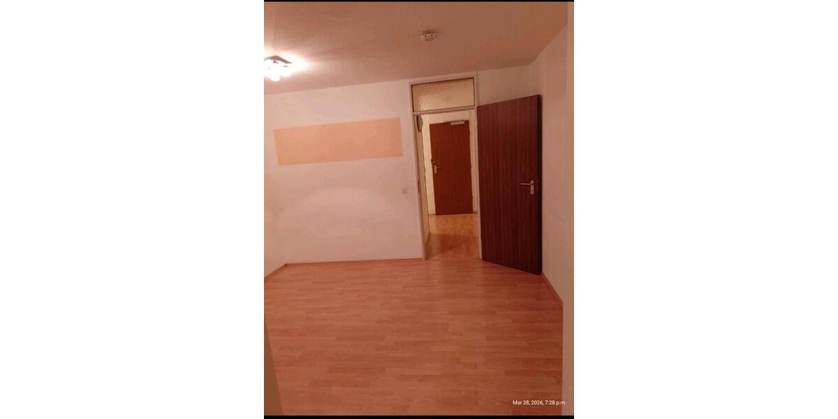 Etagenwohnung Besigheim - 3 Zimmer, 80 m&sup2;, 1.100&euro; | Angebot:25935924