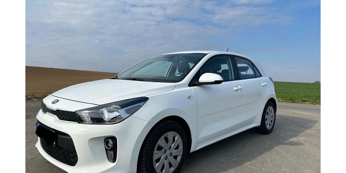 Kia Rio 26.200 km 9.500 &euro; Schwaigern 74193