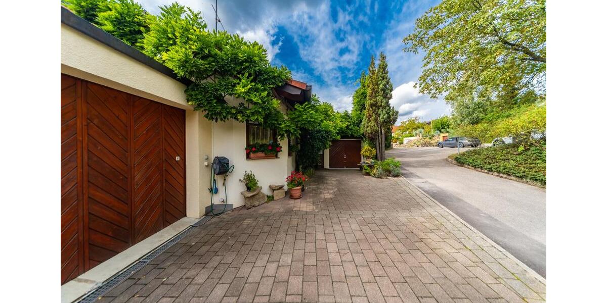 Etagenwohnung Neckarwestheim - 2 Zimmer, 62 m&sup2;, 980&euro; | Angebot:25280210