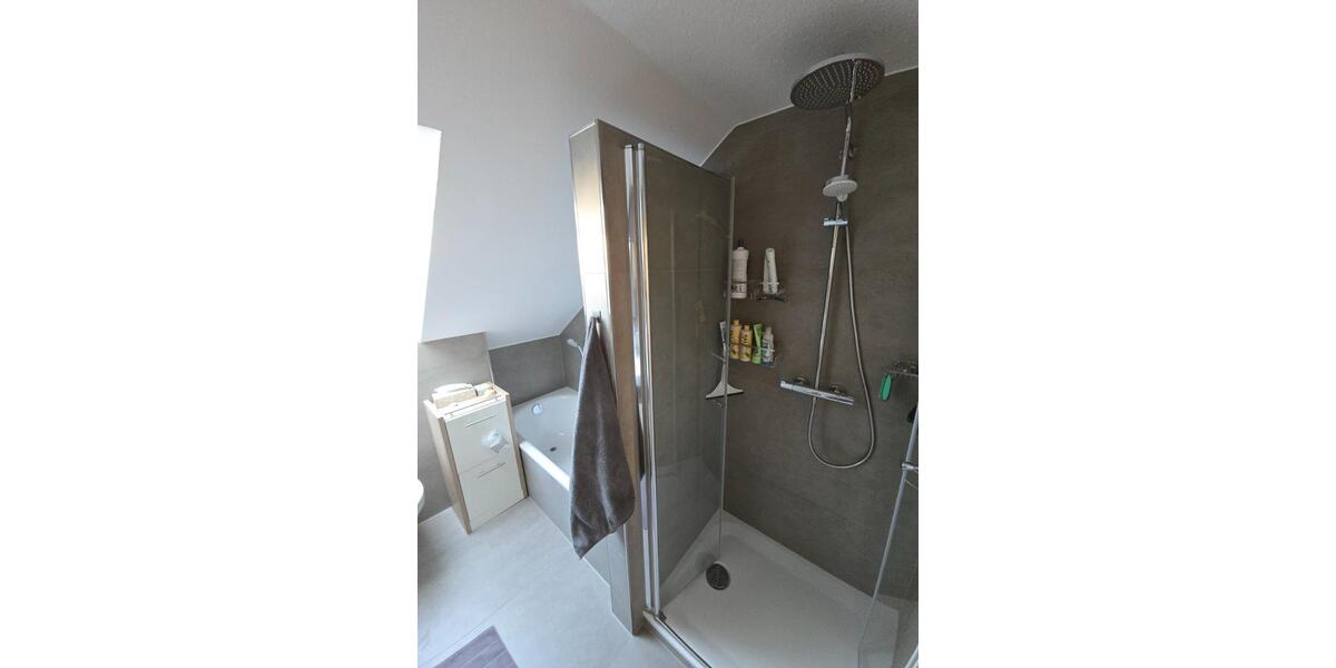 Reihenhaus Knittlingen - 4 Zimmer, 132 m&sup2;, 1.350&euro; | Angebot:25950762