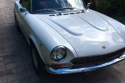 Fiat 124 Spider 171.300 km 18.000 &euro; Degmarn 74229