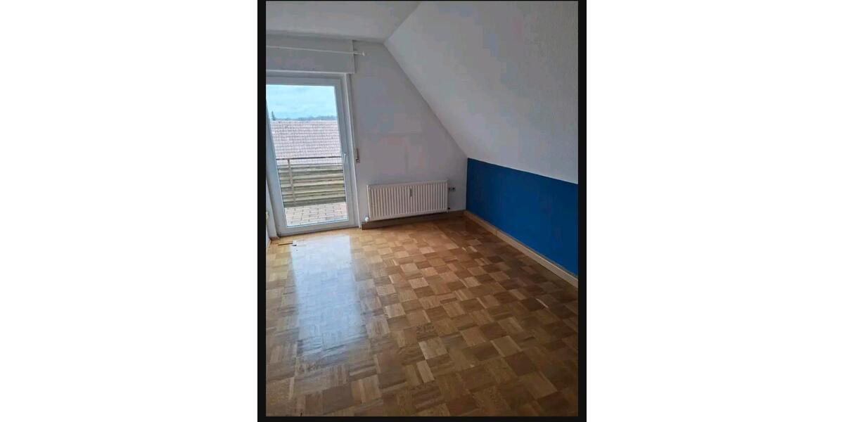 Etagenwohnung Sternenfels - 4 Zimmer, 100 m&sup2;, 1.100&euro; | Angebot:25948452