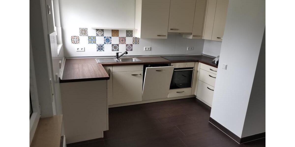 Erdgeschoßwohnung Nußloch - 4 Zimmer, 97 m&sup2;, 1.225&euro; | Angebot:25893596