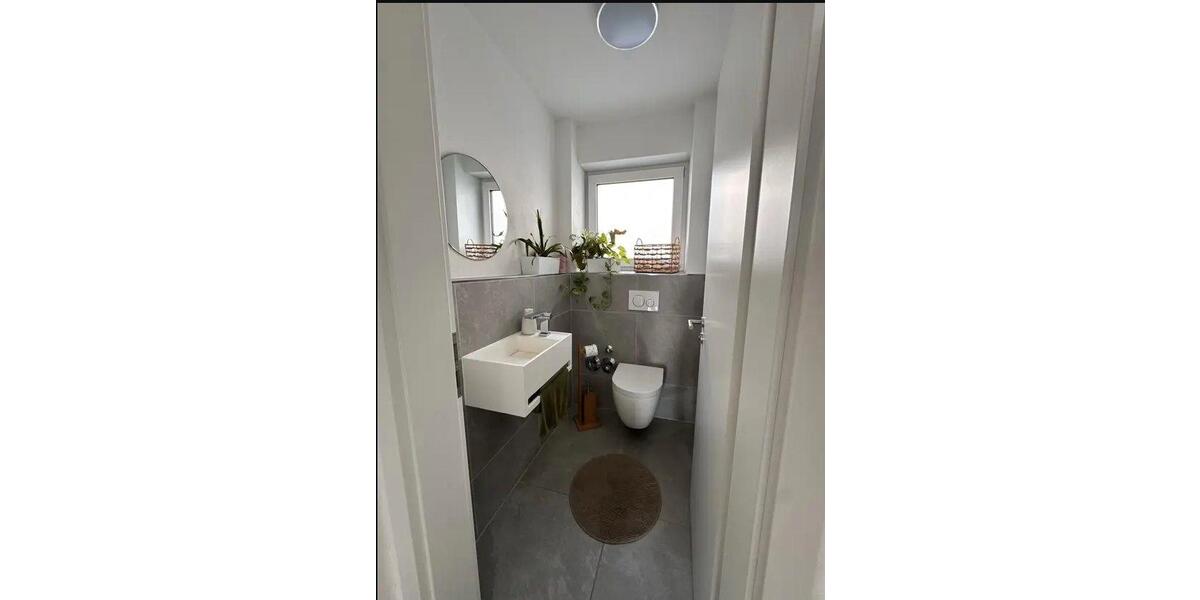 Etagenwohnung Heilbronn Böckingen - 4 Zimmer, 110 m&sup2;, 1.750&euro; | Angebot:25977701