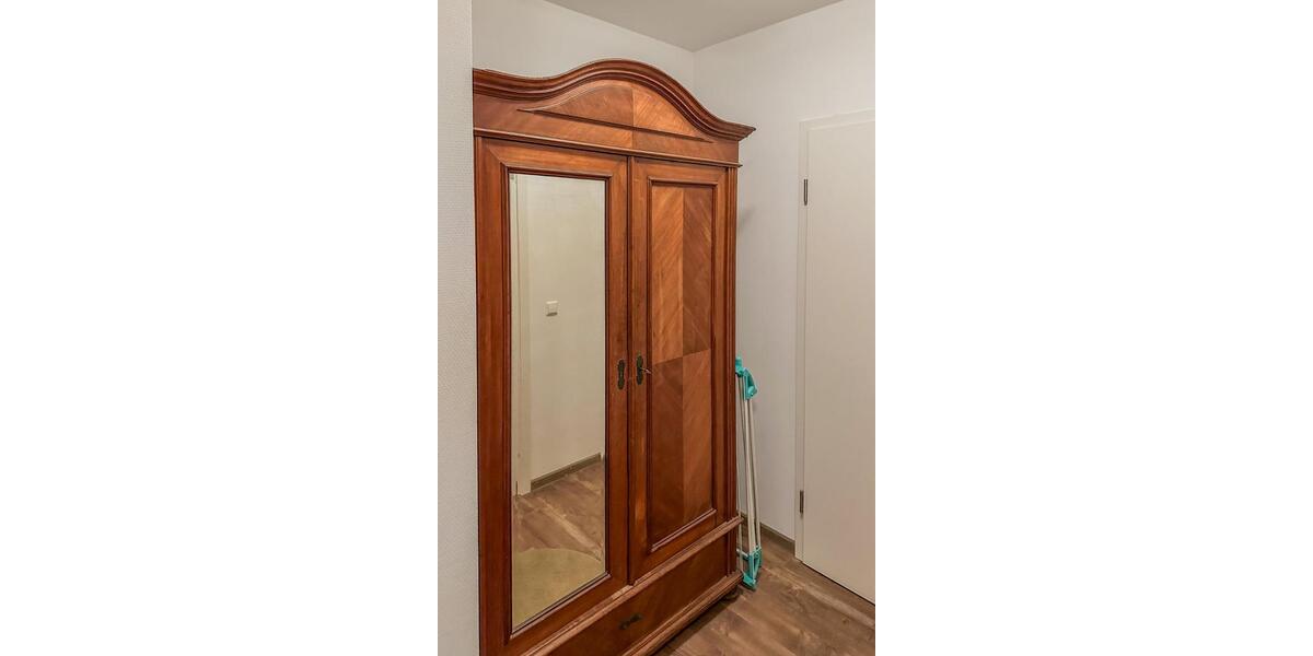 Etagenwohnung Mosbach - 1 Zimmer, 375 m&sup2;, 375&euro; | Angebot:25414404